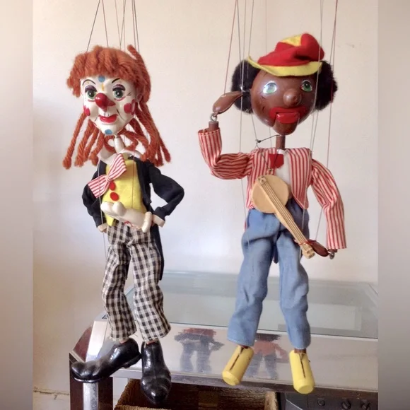 Pelham Puppets to include a vintage Noddy, SL17 'Bimbo' clown and SL18 Skeleton. (3